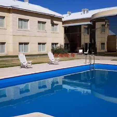 Paradores Austral Bahia Blanca Bagian luar foto