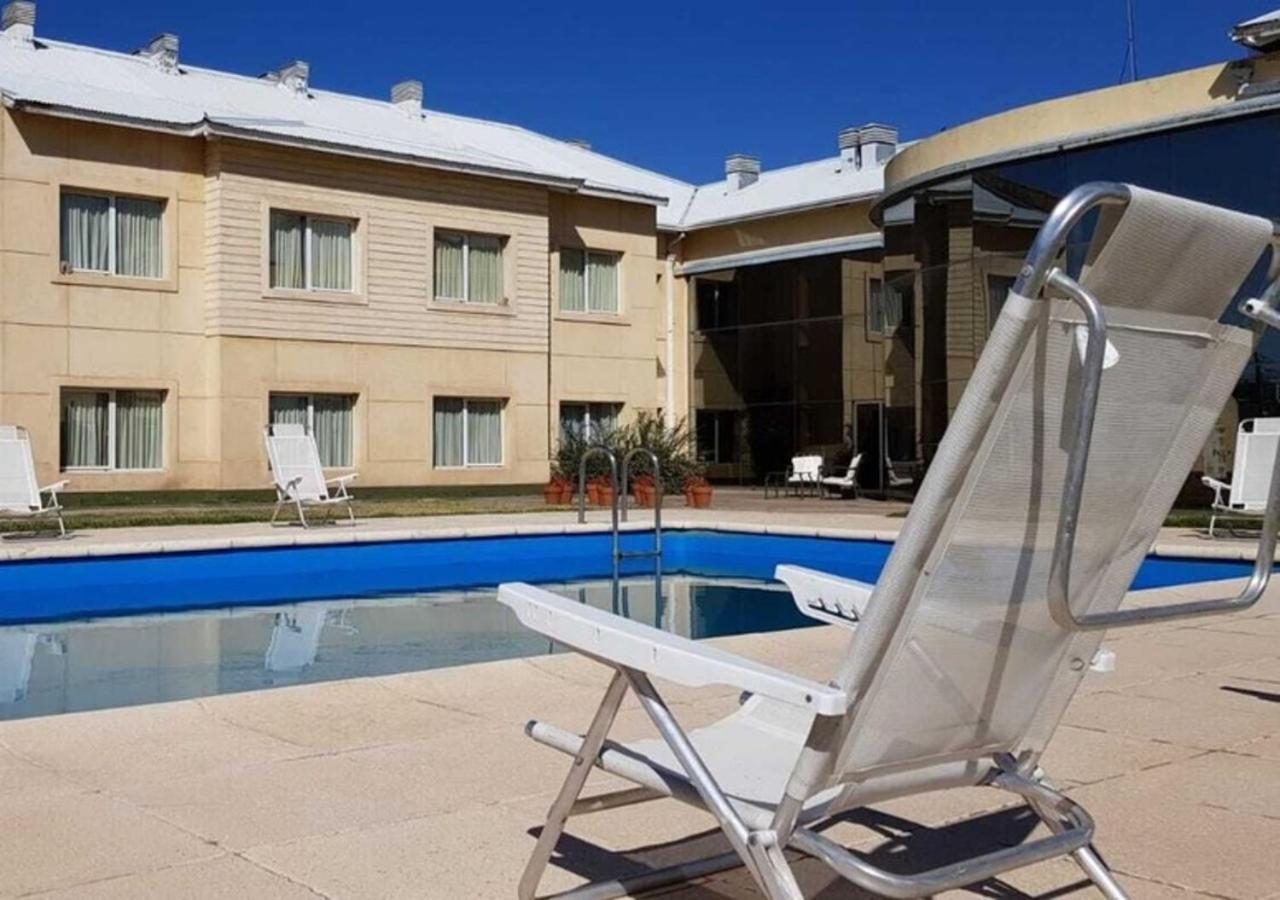Paradores Austral Bahia Blanca Bagian luar foto